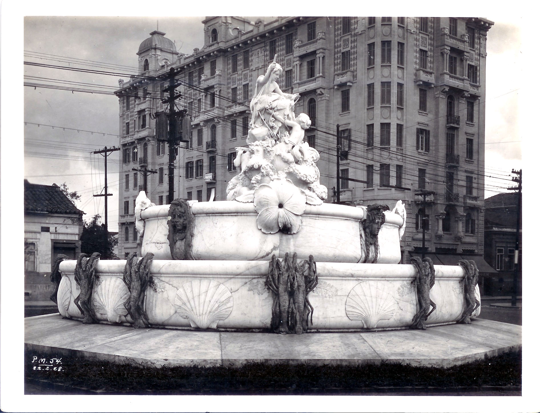 A Fonte Monumental em 1928.
Créditos: Acervo do Arquivo Histórico de São Paulo/SMC/PMSP
